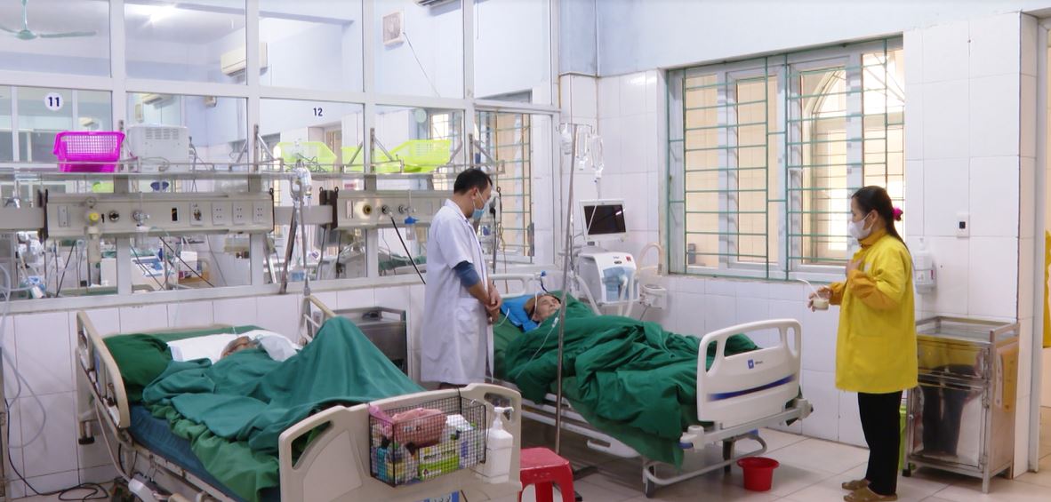 Sẵn sàng cấp cứu, chăm sóc bệnh nhân trong dịp Tết Nguyên đán