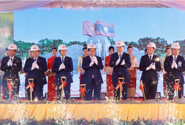 Hai Thủ tướng Việt Nam-Lào dự lễ khởi công Công viên Hữu nghị Lào-Việt