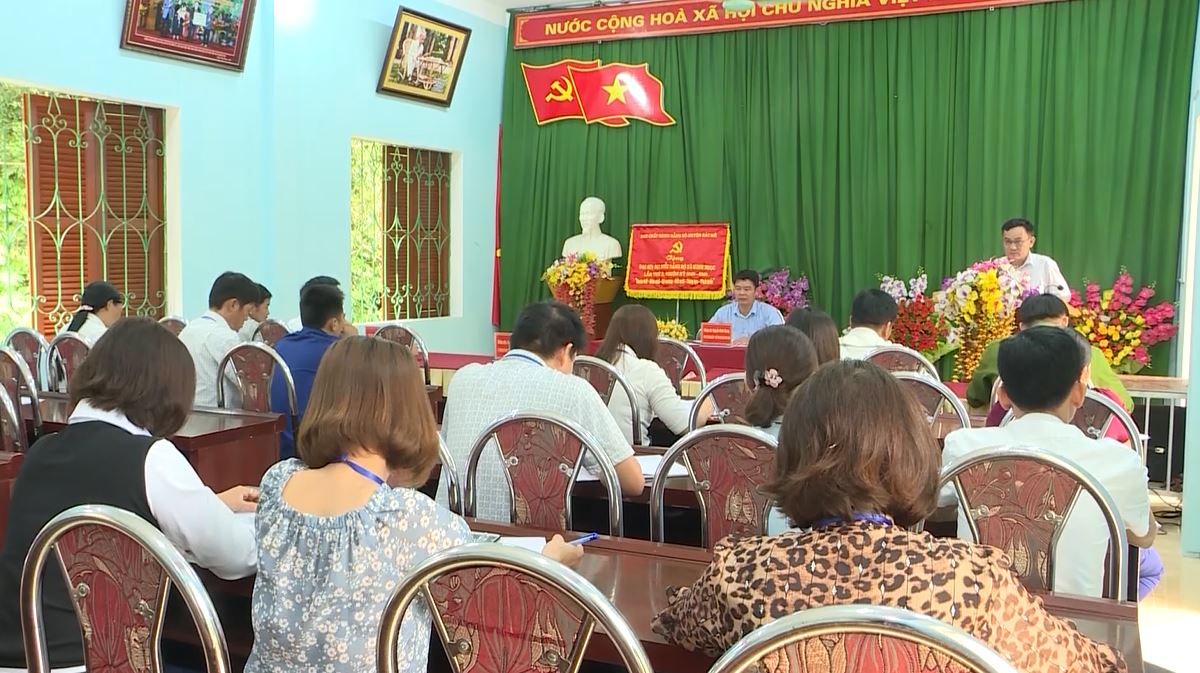 Hà Giang chú trọng nâng cao chất lượng sinh hoạt Chi bộ