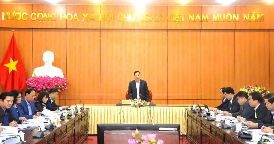 Chủ tịch UBND tỉnh Nguyễn Văn Sơn làm việc tại Sở NN&PTNT