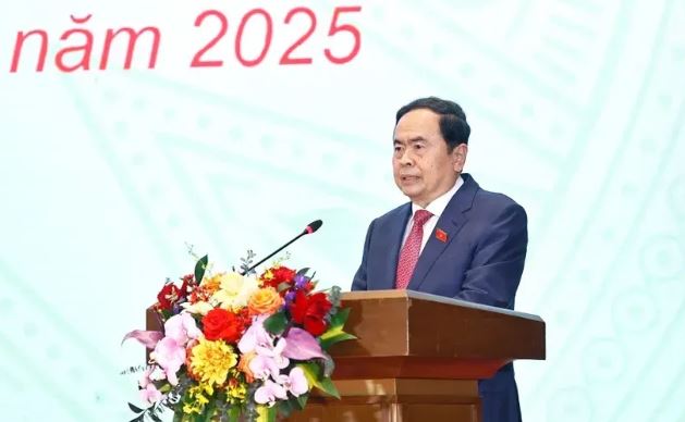 Ủy ban Thường vụ Quốc hội phát động phong trào thi đua năm 2025