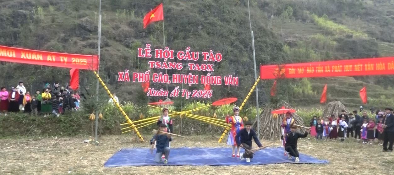 Độc đáo Lễ hội Gầu Tào xã Phố Cáo huyện Đồng Văn