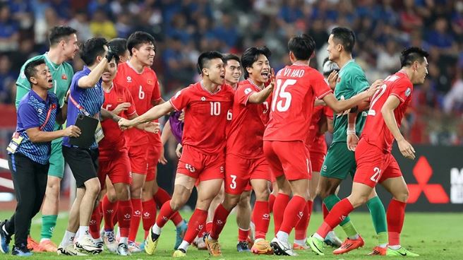 Cơ hội cho các tiền đạo trẻ đội tuyển Việt Nam