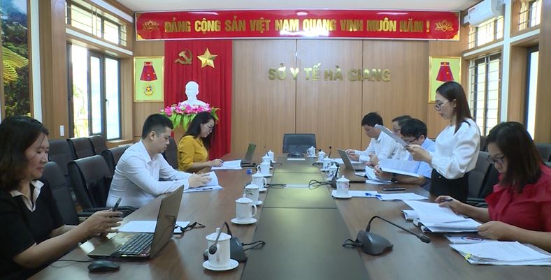 Viện Dinh dưỡng giám sát hoạt động cải thiện dinh dưỡng tại tỉnh Hà Giang
