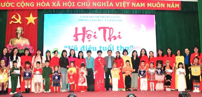 Hội thi “vũ điệu tuổi thơ” bậc học mầm non  tại thành phố Hà Giang