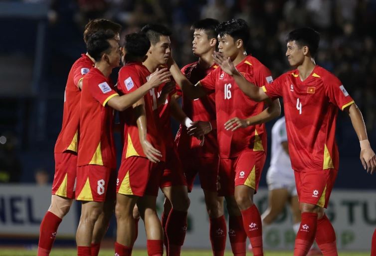 ĐT Việt Nam 5 – 0 ĐT Lào: Chiến thắng chưa hoàn hảo