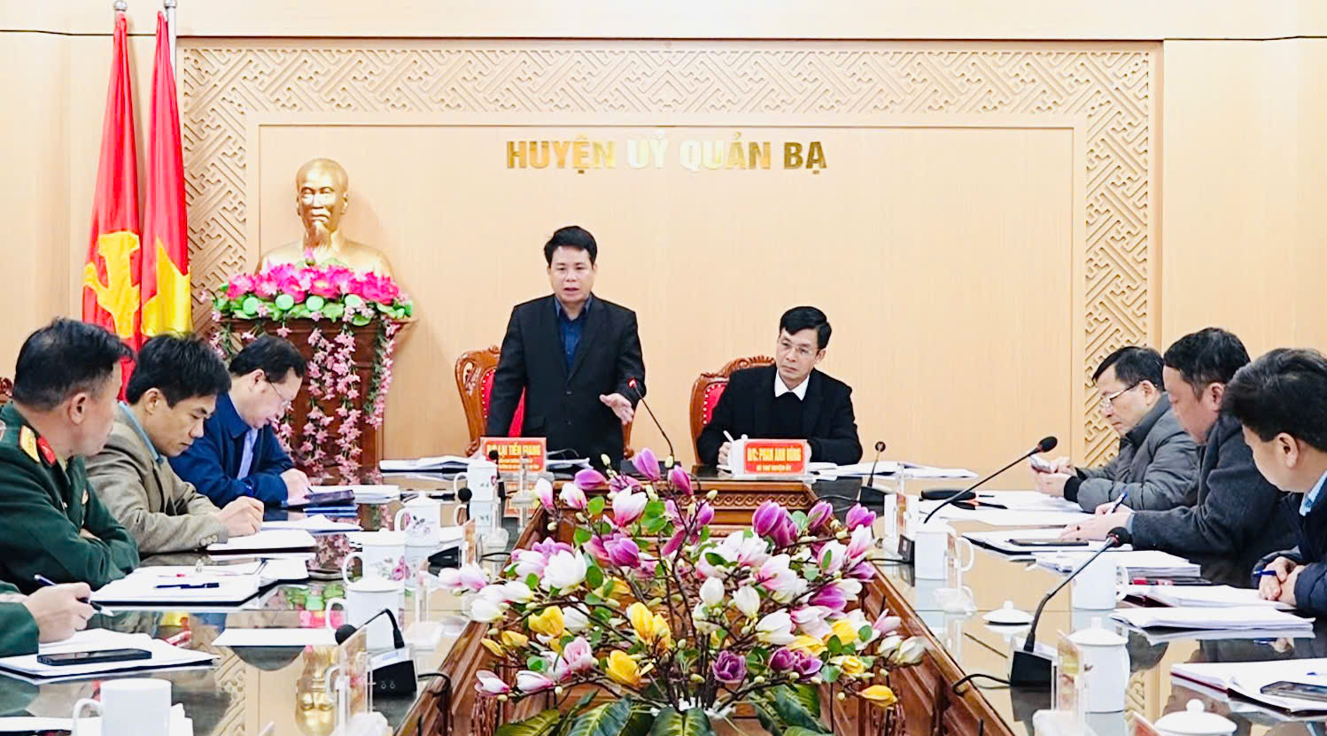 Đoàn kiểm tra của Ban Thường vụ Tỉnh ủy làm việc tại huyện Quản Bạ