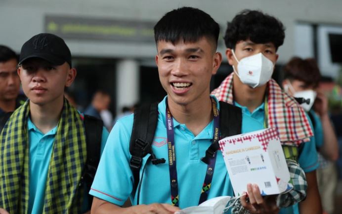 ĐT U22 Việt Nam đã có mặt tại Phnom Penh, sẵn sàng bước vào chiến dịch SEA Games 32