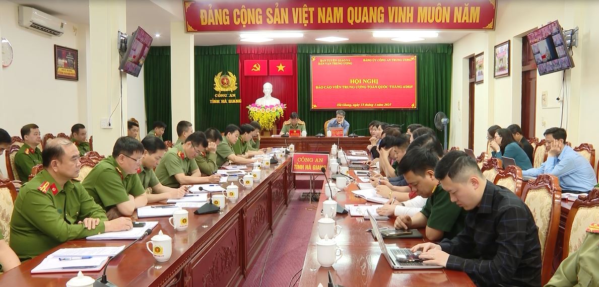 Hội nghị báo cáo viên toàn quốc tháng 4 năm 2025