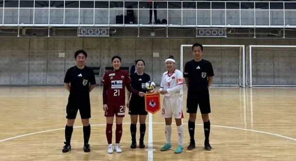 Tập huấn Nhật Bản, đội tuyển futsal nữ Việt Nam thắng trận đấu tập đầu tiên