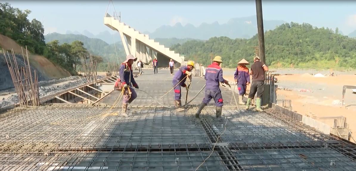 Khu Liên hợp thể thao tỉnh đạt trên 85% khối lượng công việc