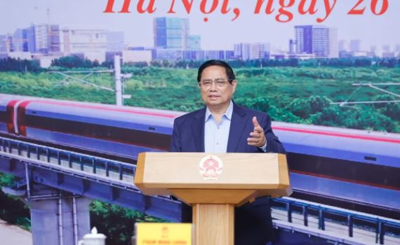 Thủ tướng: Khẩn trương trình Quốc hội các cơ chế đặc thù thống nhất cho tất cả các dự án đường sắt