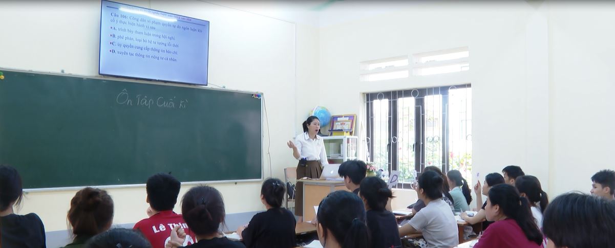 100% học sinh lớp 12 sẽ thi thử tốt nghiệp THPT 2025