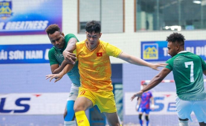 ĐT futsal Việt Nam tiếp tục thắng 5-0 trong trận giao hữu lượt về với ĐT futsal Quẩn đảo Solomon