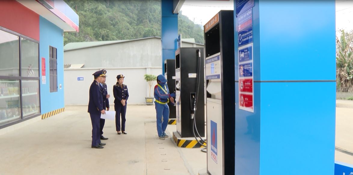 Tăng cường quản lý, giám sát hoạt động kinh doanh xăng, dầu