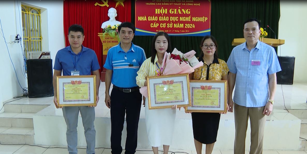 Trường Cao đẳng KT-CN tổng kết Hội giảng giáo dục nghề nghiệp