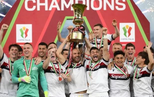 Hạ AC Milan, Bologna giành chức vô địch Coppa Italia