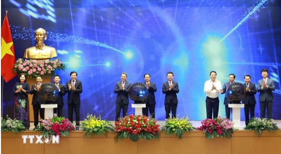 Thủ tướng: Cổng Pháp luật Quốc gia phải là công cụ hữu ích của người người, nhà nhà