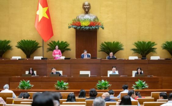 Ngày 12/5, Quốc hội thảo luận về dự án Luật Thuế thu nhập doanh nghiệp (sửa đổi)