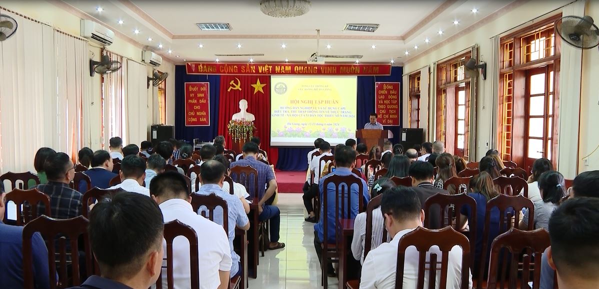 Tập huấn điều tra, thu thập thông tin dân tộc thiểu số năm 2024