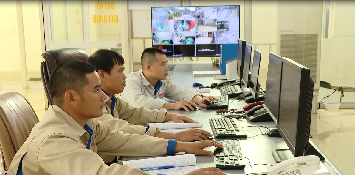 Đẩy mạnh chuyển đổi số trong dự báo, cảnh báo, ứng phó thiên tai