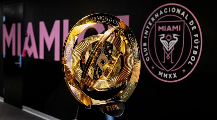8 luật mới được áp dụng tại FIFA Club World Cup 2025: Bất ngờ camera trọng tài