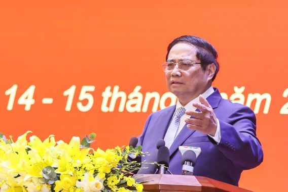 Thủ tướng: Điều quan trọng nhất trong cuộc cách mạng về bộ máy là chuyển đổi trạng thái sang kiến tạo, chủ động phục vụ người dân