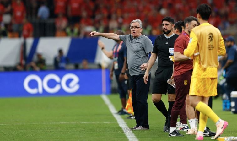 ĐT Trung Quốc không được dự World Cup 2026, HLV trưởng mất việc
