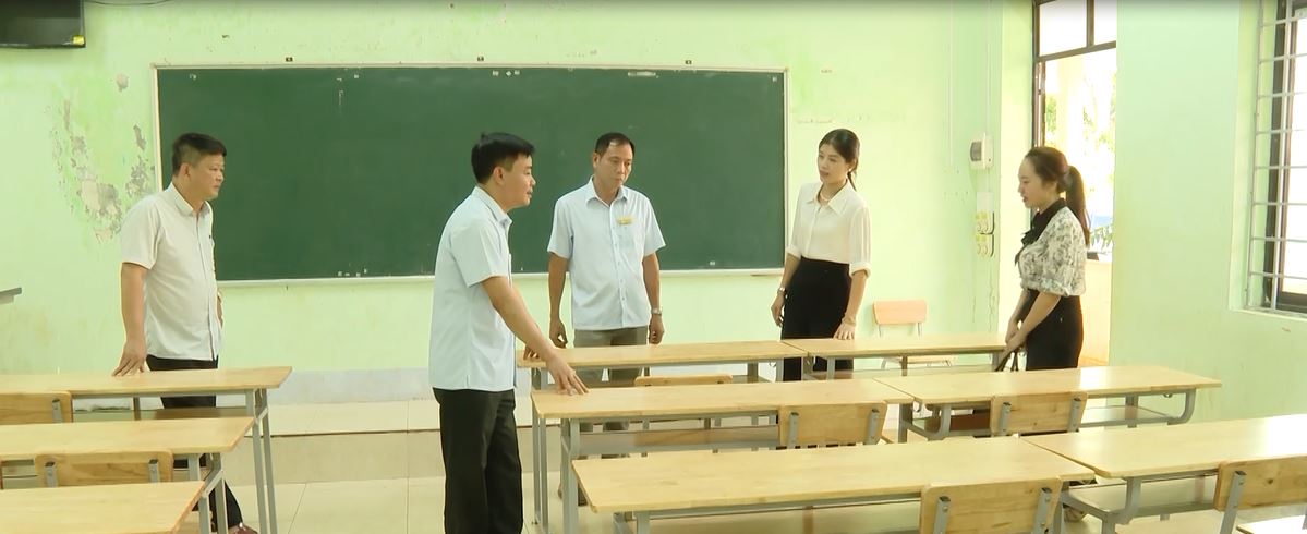 Kiểm tra chuẩn bị kỳ thi tốt nghiệp THPT năm 2025 tại Bắc Quang