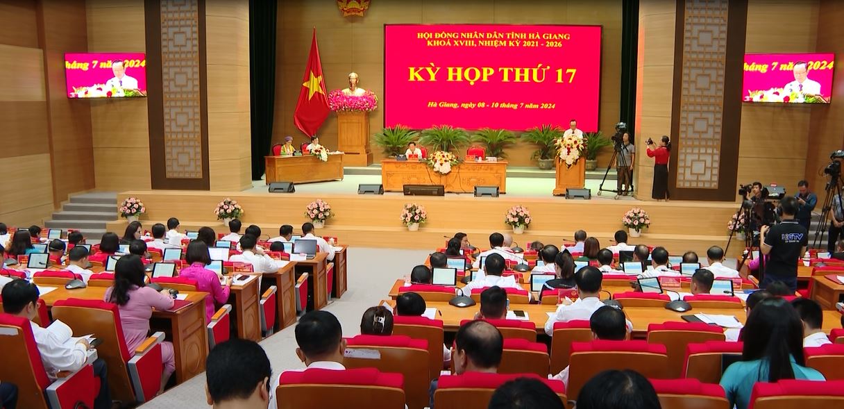 Khai mạc Kỳ họp thứ 17 - HĐND tỉnh khóa XVIII, nhiệm kỳ 2021-2026