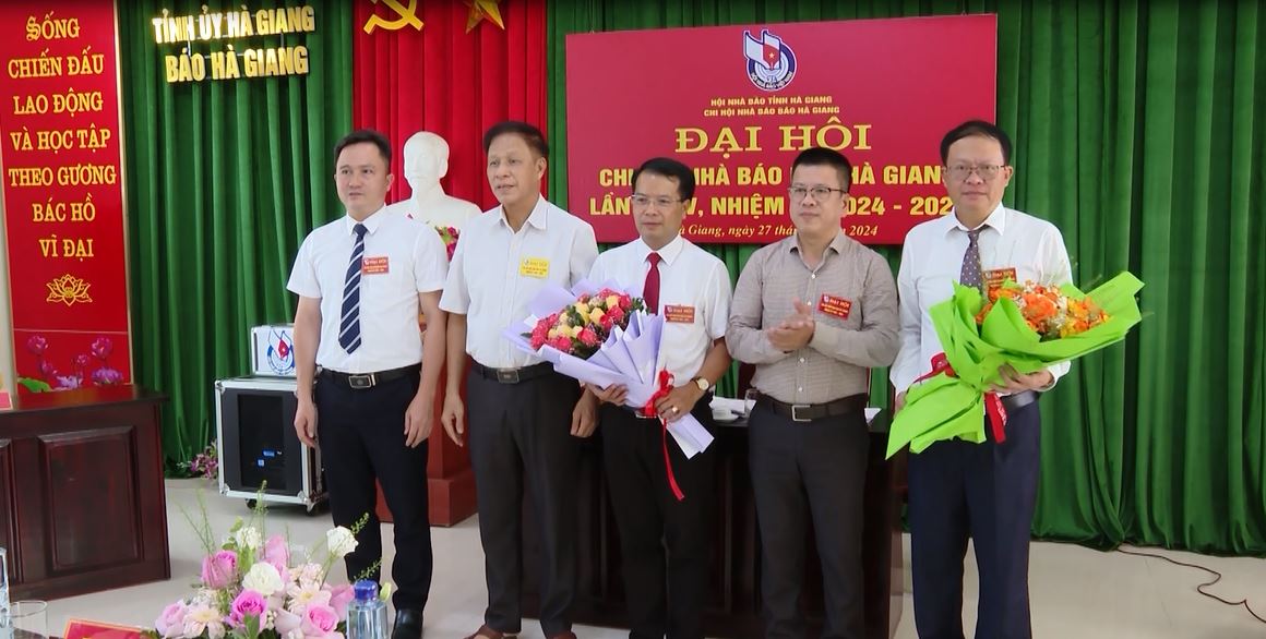 Đại hội Chi hội Nhà báo Báo Hà Giang