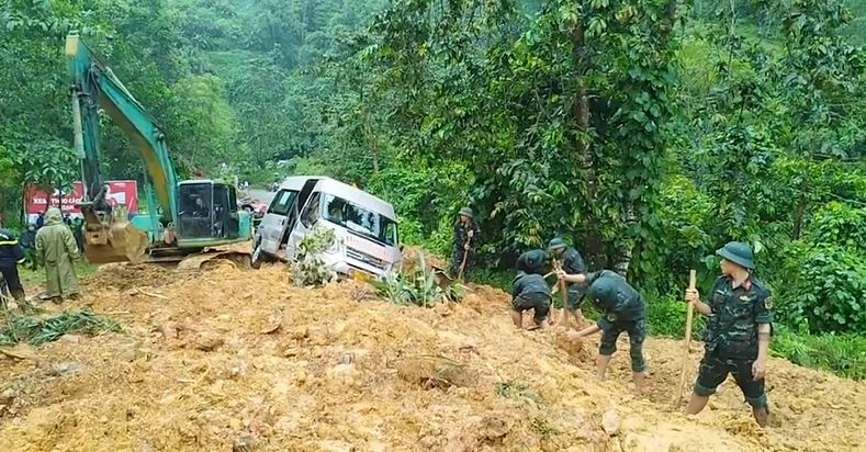 Nhanh chóng triển khai lực lượng khắc phục thiên tai nghiêm trọng tại thôn Tạm Mò, xã Yên Định, huyện Bắc Mê