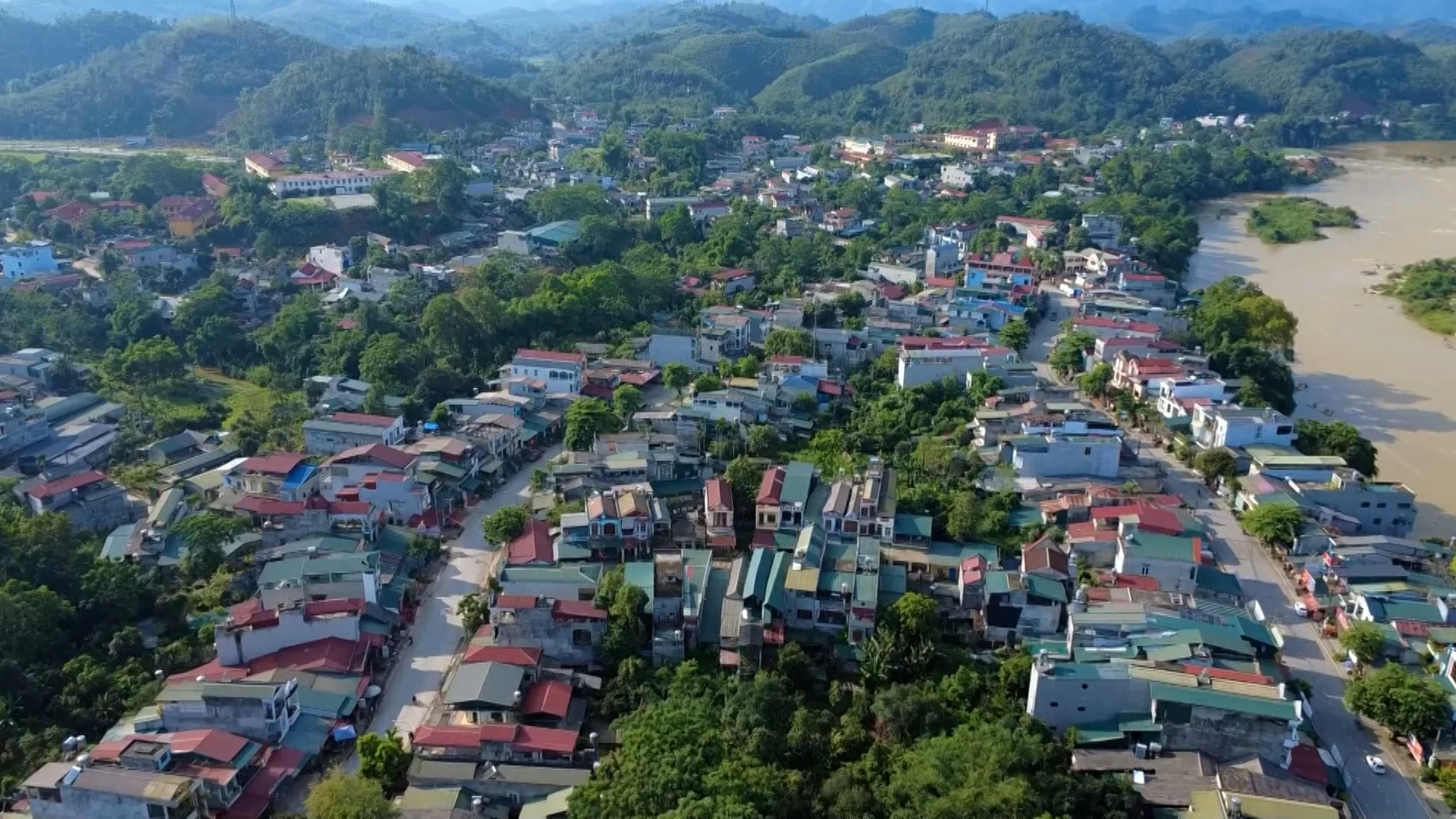 (TTV) Chính quyền địa phương hai cấp: Gần dân, sát dân, vì nhân dân phục vụ
