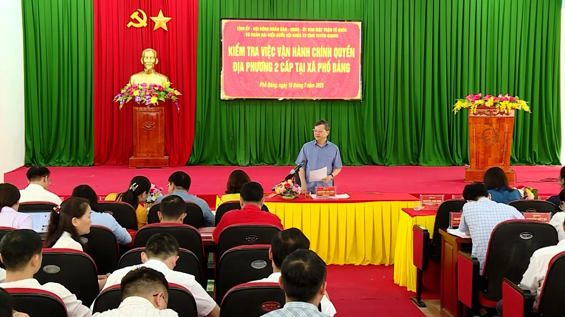 (TTV) Đồng chí Nguyễn Văn Sơn, Phó Bí thư Tỉnh ủy, Chủ tịch HĐND tỉnh kiểm tra tại xã Phố Bảng