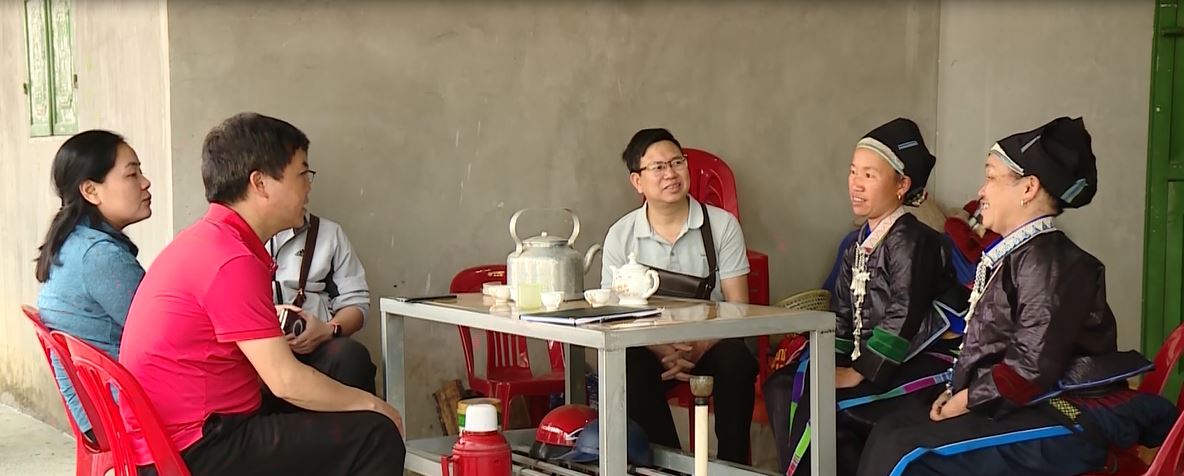 Xín Mần quan tâm phát triển đảng viên trong đồng bào theo đạo