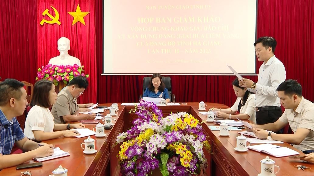 Họp Ban giám khảo vòng chung khảo Giải báo chí về xây dựng Đảng tỉnh Hà Giang