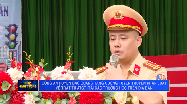 Đèn giao thông - Ngày 8/10/2023