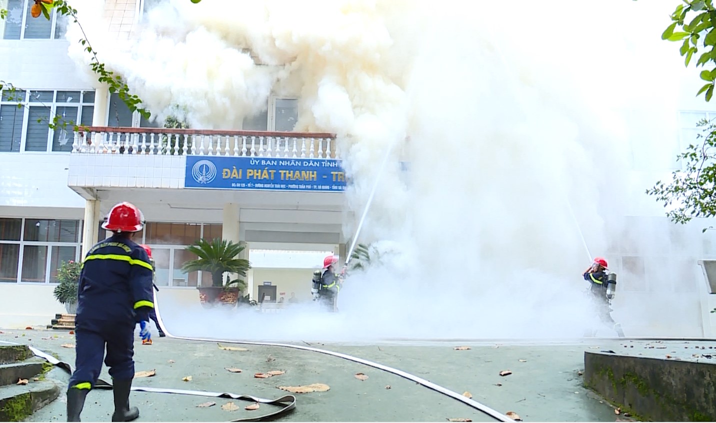 Đài PT-TH Hà Giang tập huấn phòng cháy, chữa cháy