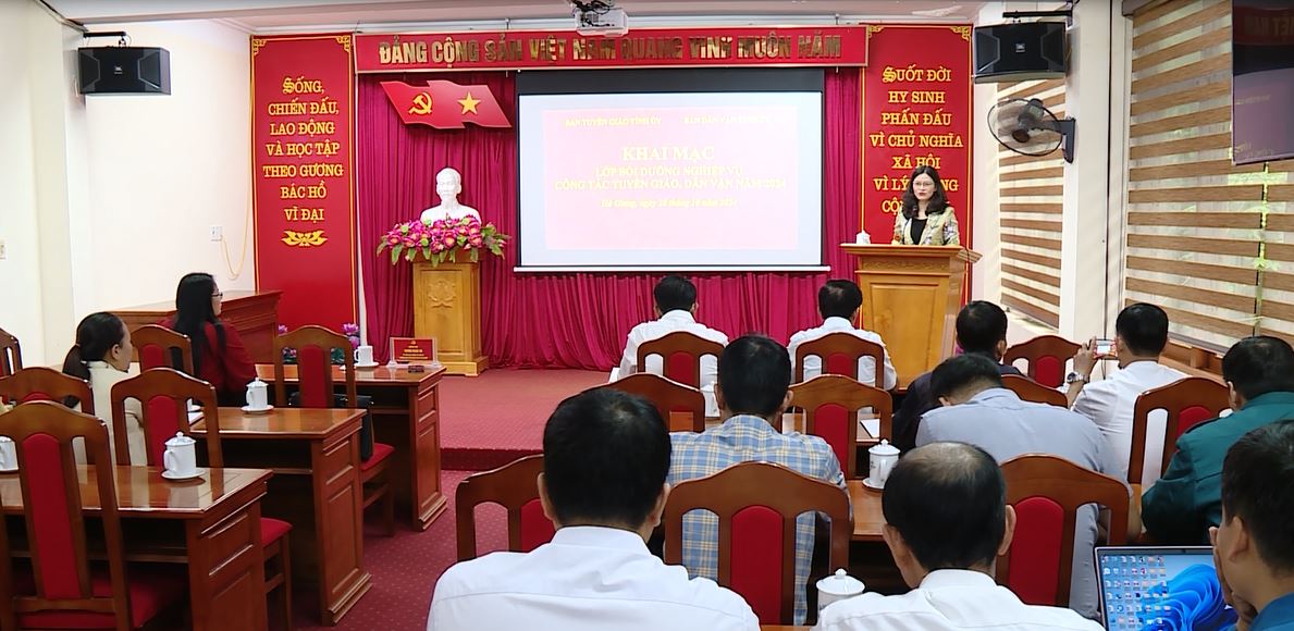 Bồi dưỡng nghiệp vụ công tác Tuyên giáo, Dân vận năm 2024