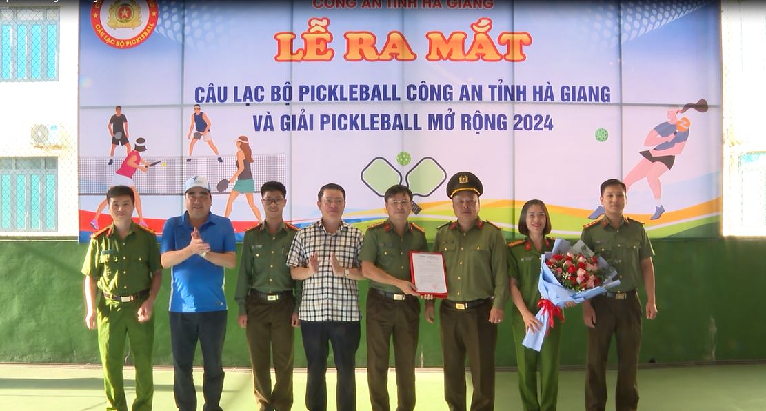 Ra mắt câu lạc bộ và giải pickleball Công an tỉnh Hà Giang mở rộng