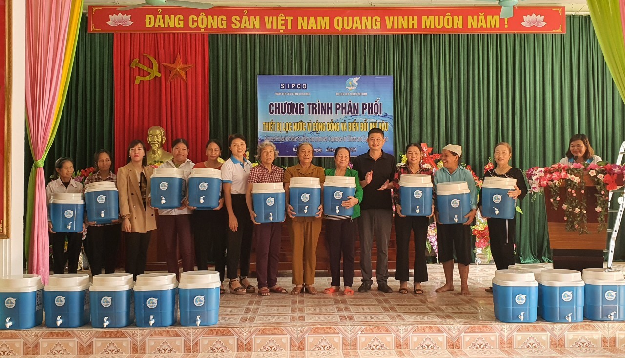 Chương trình truyền thông, tiếp nhận và phân phối thiết bị lọc nước vì cộng đồng và biến đổi khí hậu