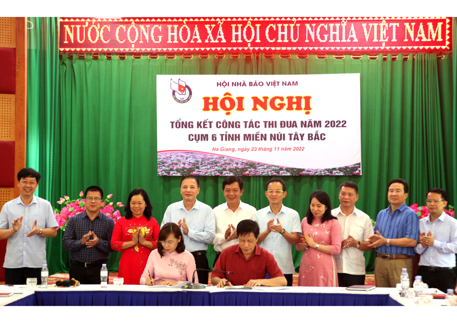 Cụm thi đua Hội Nhà báo 6 tỉnh miền núi Tây Bắc tổng kết năm 2022
