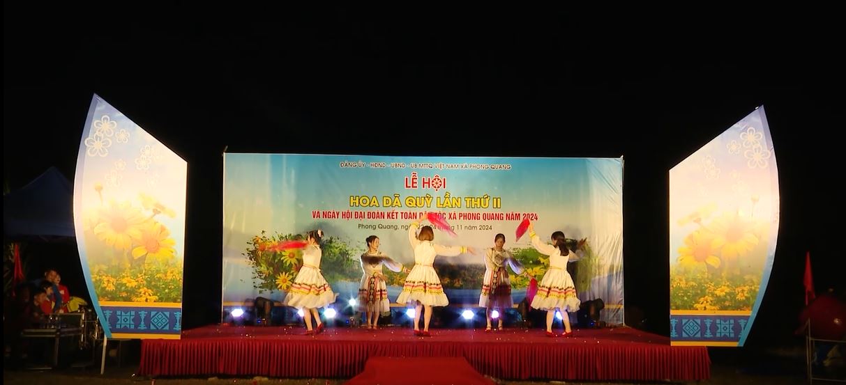 Lễ hội hoa dã quỳ xã Phong Quang lần thứ 2 năm 2024