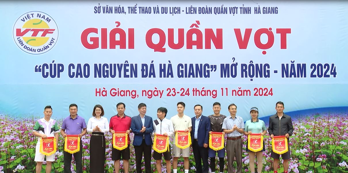 Khai mạc giải quần vợt “Cup Cao nguyên đá tỉnh Hà Giang” năm 2024