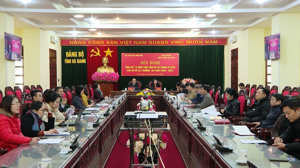 Tổng kết 15 năm thực hiện đề án trang bị sách cho cơ sở