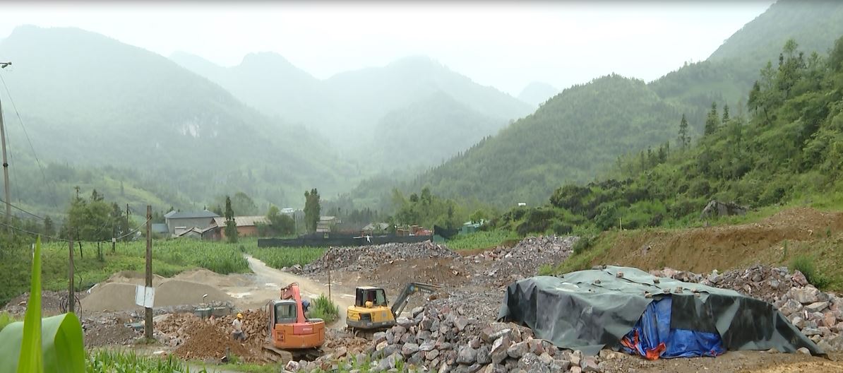 Tăng tốc thi công dự án “hồ treo” trên Cao nguyên đá