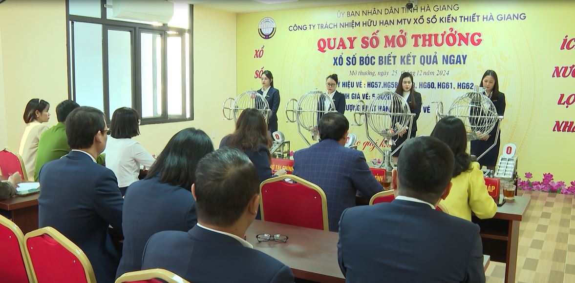 Công ty TNHH 1 thành viên Xổ số kiến thiết Hà Giang tổ chức quay số mở thưởng