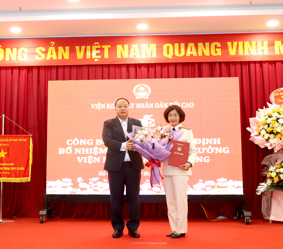 Công bố quyết định bổ nhiệm Viện trưởng Viện KSND tỉnh Hà Giang