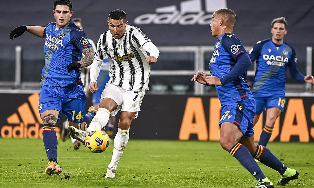 Ronaldo giúp Juventus thắng đậm