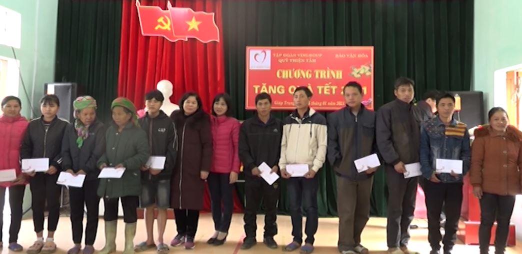 Quỹ thiện tâm tập đoàn VinGroup tặng quà tại huyện Bắc Mê